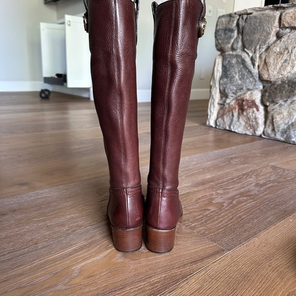 GUCCI Hysteria Accent Pebbled Leather Riding Boot in Brown - Picture 9 of 17